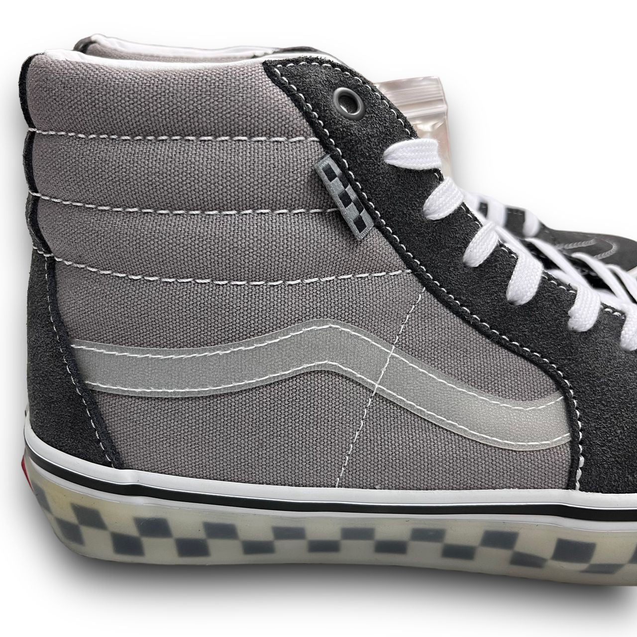 Vans ComfyCush Sk8-Hi Tape Mix Black/Frost Gray | Durabilidad Criolla + Amortiguación Revolucionaria