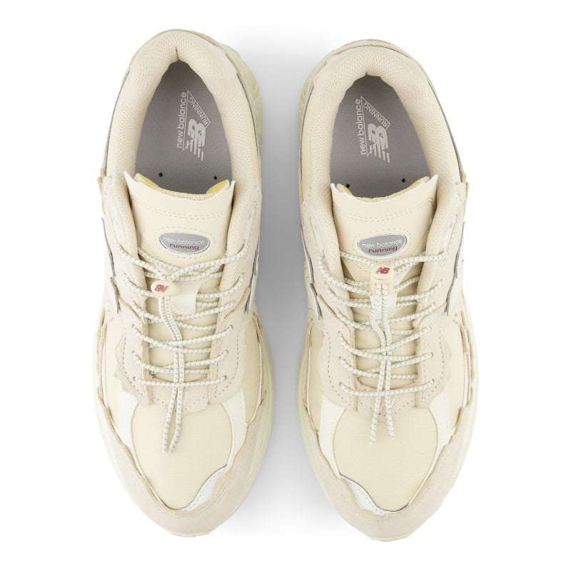 NEW BALANCE - 2002R (BEIGE)