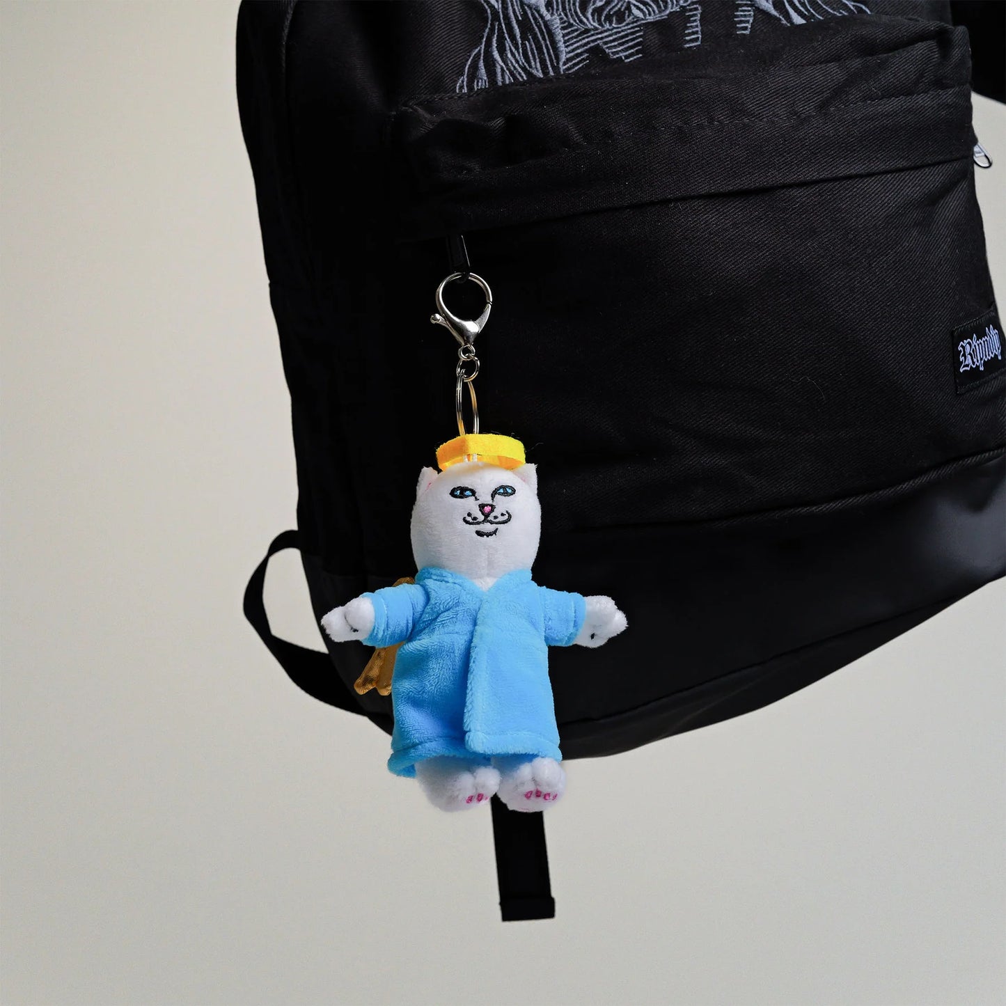 RIPNDIP| Llavero Peluche Lord Angel | Ironía Streetwear | Accesorios POW Flagship